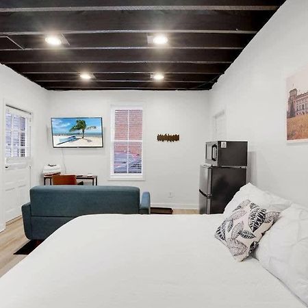 Housepitality - The Reichstag Suite - Modern Columbus Bagian luar foto