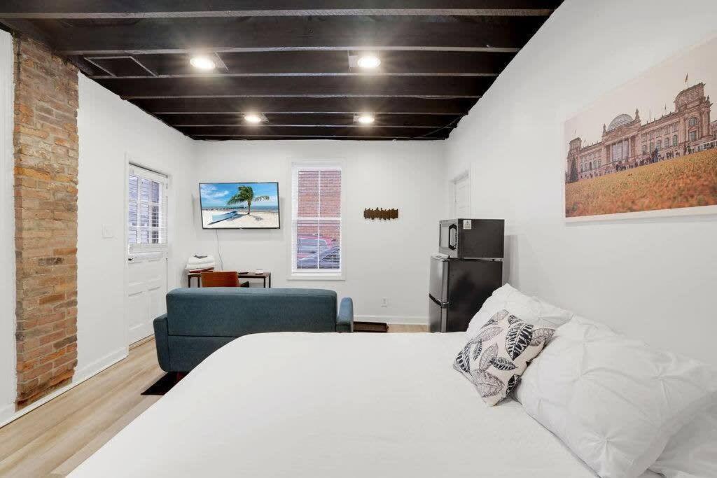Housepitality - The Reichstag Suite - Modern Columbus Bagian luar foto