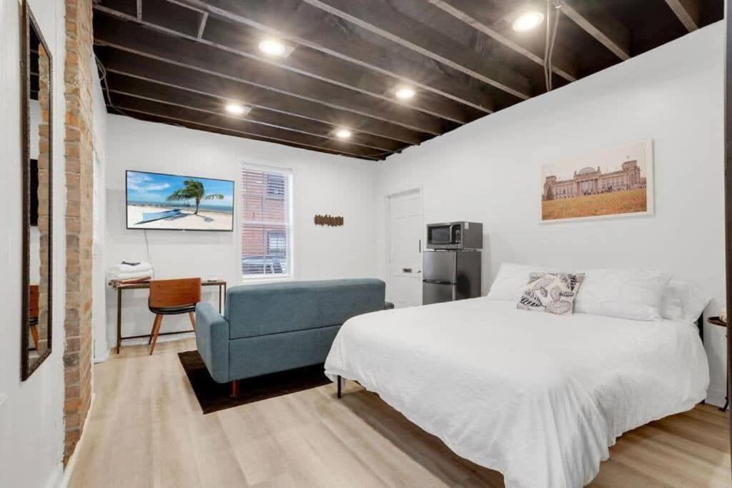 Housepitality - The Reichstag Suite - Modern Columbus Bagian luar foto